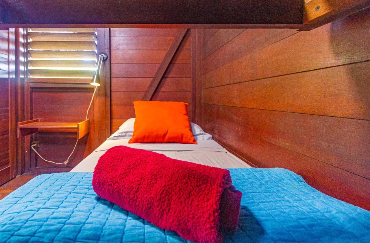 Piton Bungalows Ecolodges Десе Екстер'єр фото